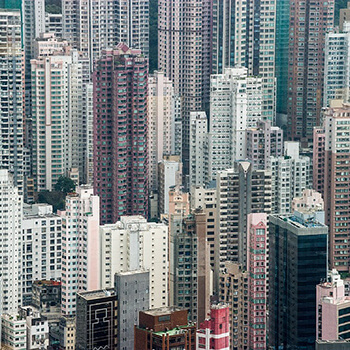 Kształcenie zawodowe XXI wieku: trendy, programy i perspektywy zatrudnienia