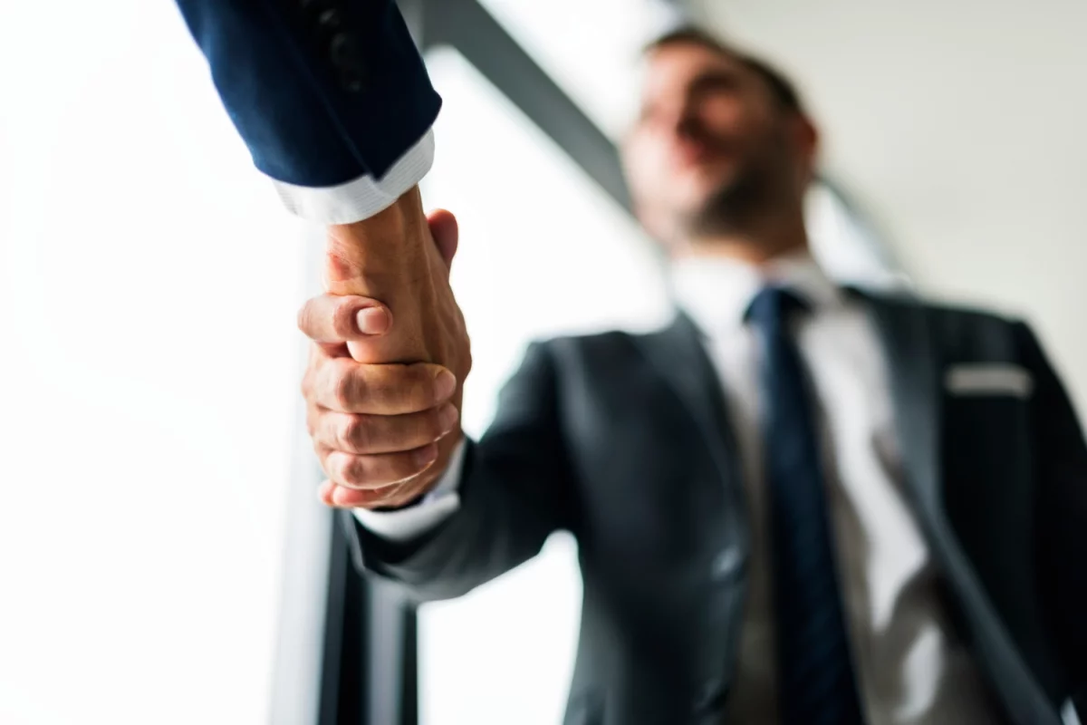 Kurs audytora energetycznego - ile trwa i jak wygląda proces zdobycia uprawnień?